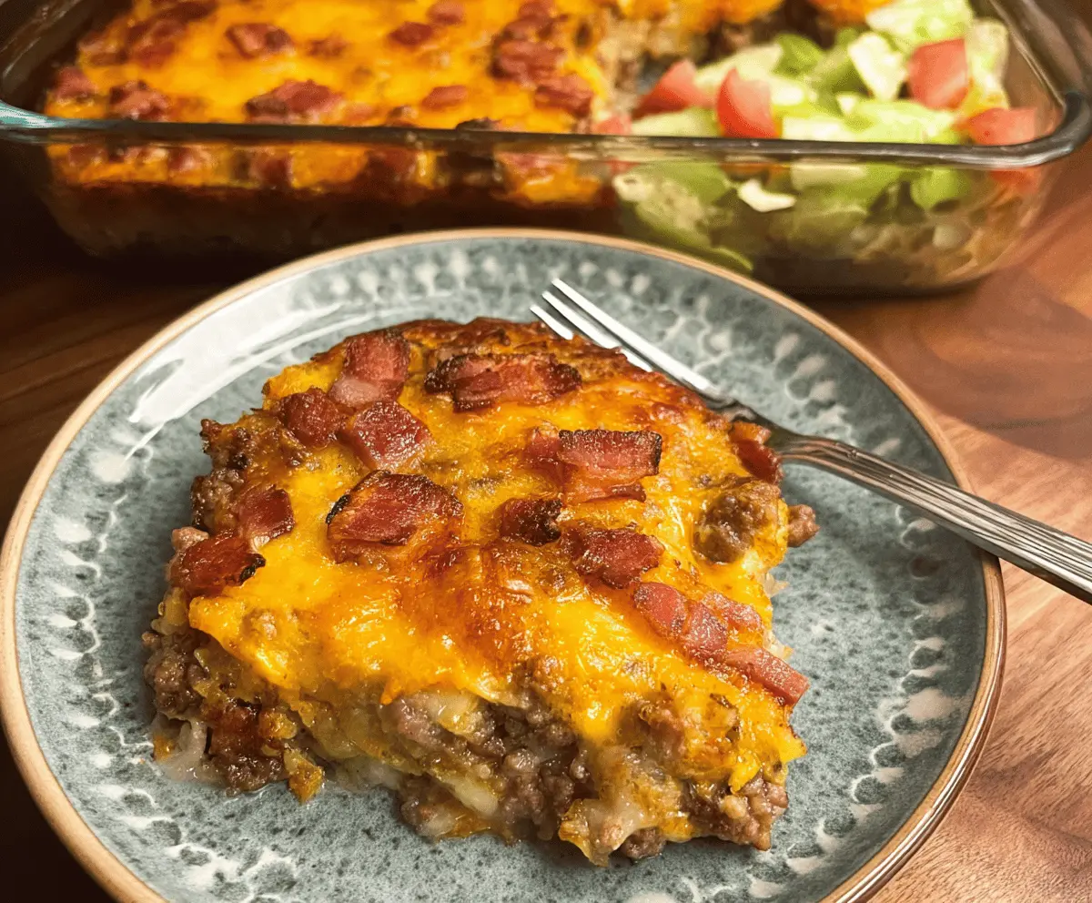 Easy Low-Carb Bacon Cheeseburger Casserole
